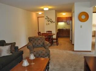 1032 E Kerr Ave, Urbana, IL 61802