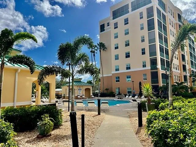 2 bed, 2.0 bath, 960 sqft, $1,850 — Photo 4