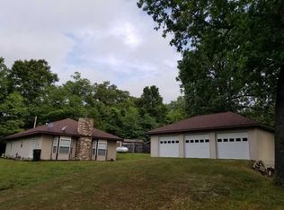 234 Thomas Trl, Branson, MO 65616