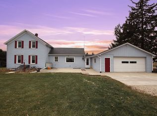 N11668 Columbia Dr, Lomira, WI 53048