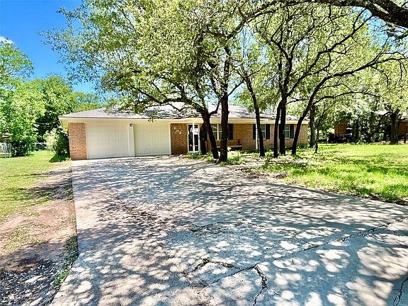 4th image of 603 Barkley Dr