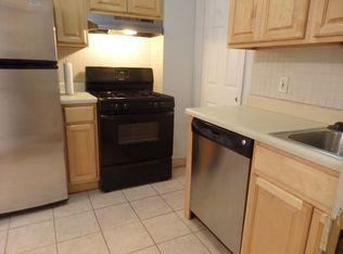 502 W 47th St APT 1E, New York, NY 10036