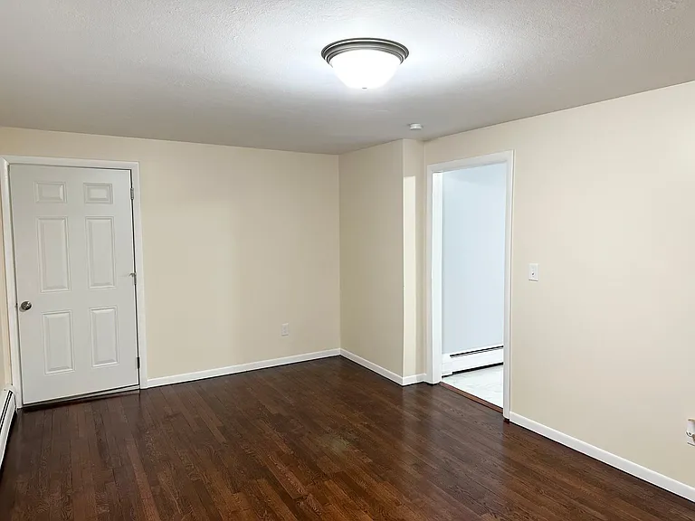 506 Merritt St #2 — Photo 35