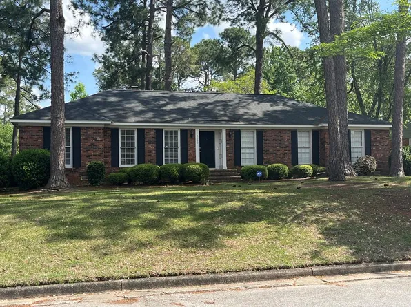 2500 Fairfax Dr, Albany, GA 31707