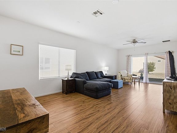 2nd image of 2364 Garganey Ave