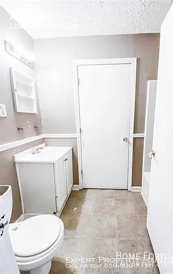 1216 Hammond Ave — Photo 4