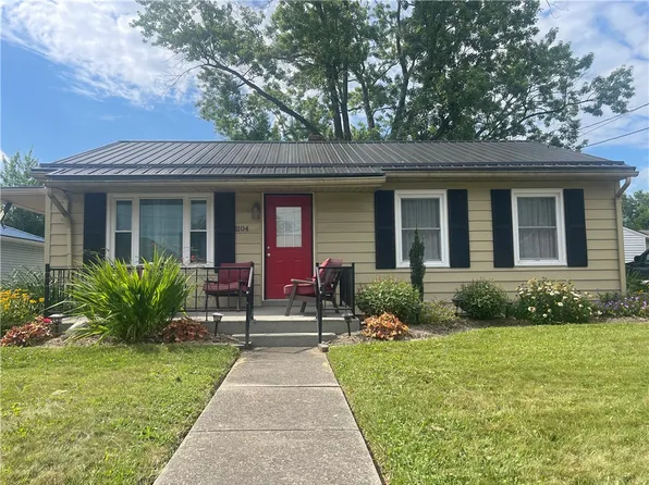 1104 George St, Sharon, PA 16146