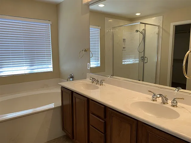 9866 Lanzarote Ct — Photo 6
