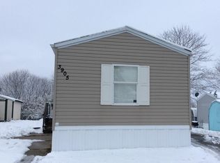 3837 Mount Hood Ave NW, Grand Rapids, MI 49544