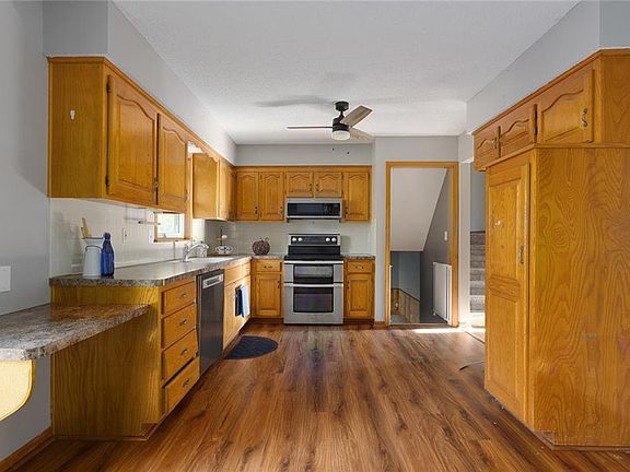 5th image of 6709 N Saint Clair Ct