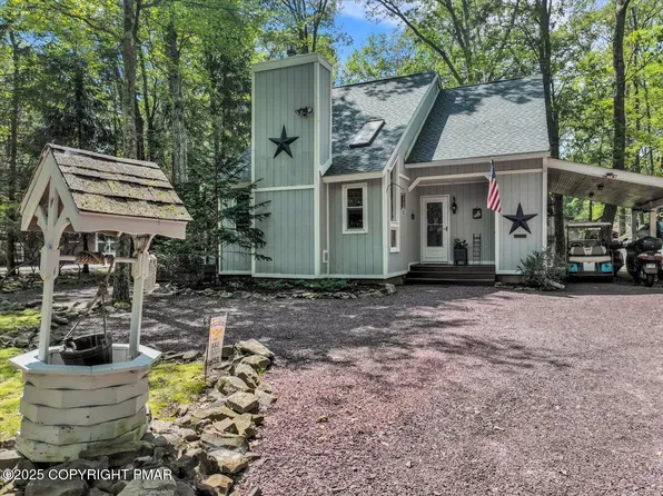 85 Crest Dr, Lake Harmony, PA 18624