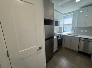 13 Peterborough St, Boston, MA 02215