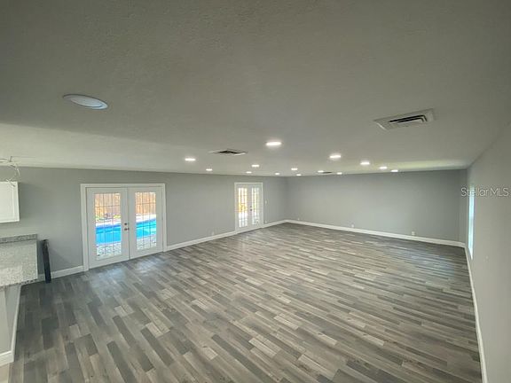 4th image of 13311 Golf Crest Cir