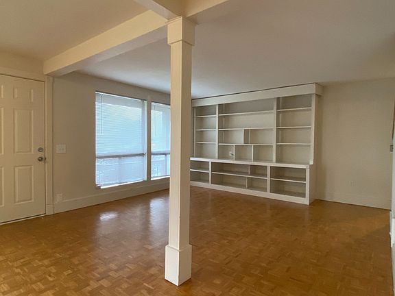 4th image of 5115 159th Ave NE