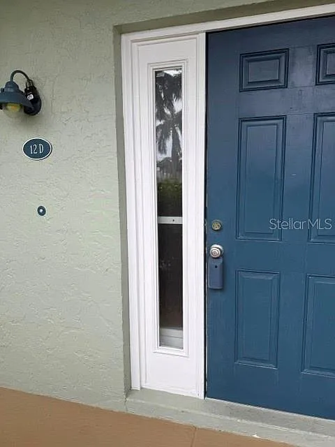 2 bed, 2.0 bath, 1050 sqft, $1,400 — Photo 2