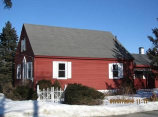 4 Sacred Heart Dr, Nashua, NH 03060