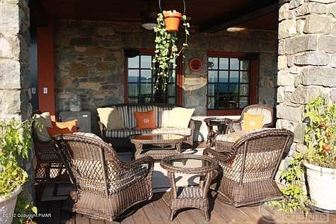 Covered porch 2