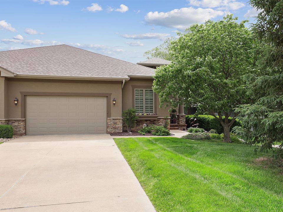 1st image of 1176 Glen Oaks Dr