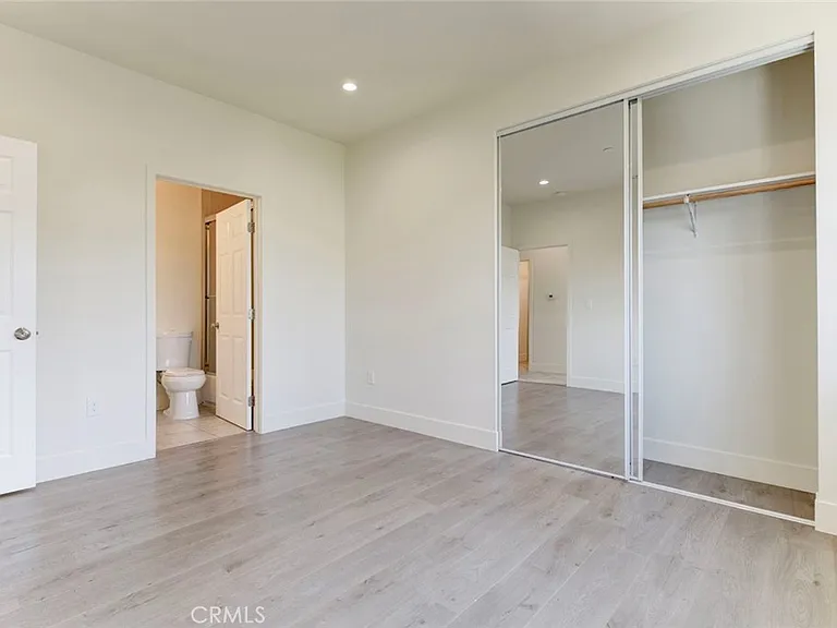 6821 Agnes Ave — Photo 6