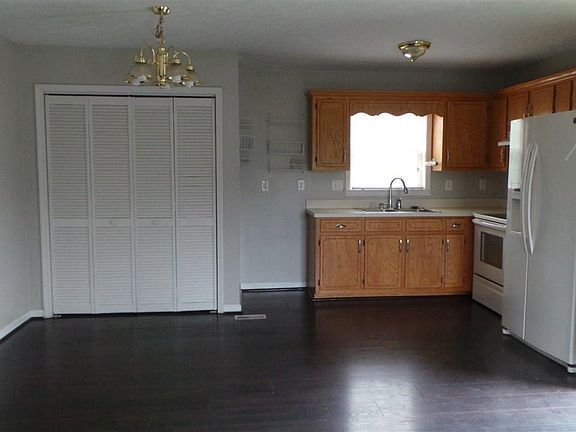 2nd image of 5069 Edney Ct