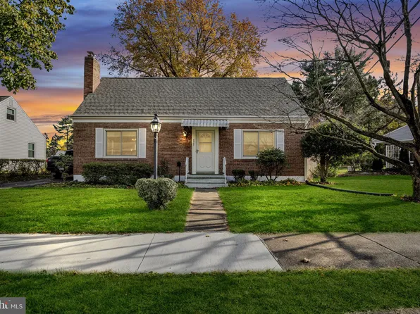 3907 Church St, Camp Hill, PA 17011