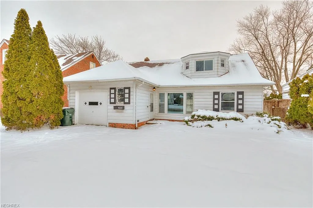 4222 Okalona Rd photo 1