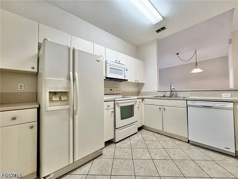 4128 Bellasol Cir #1424 — Photo 14