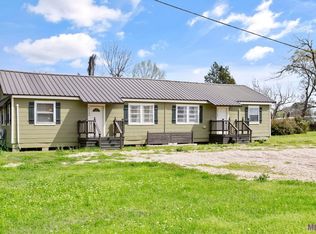 21102 & 21104 Samuels Rd, Zachary, LA 70791