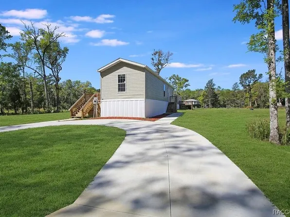 5202 S James Ter, Homosassa, FL 34448