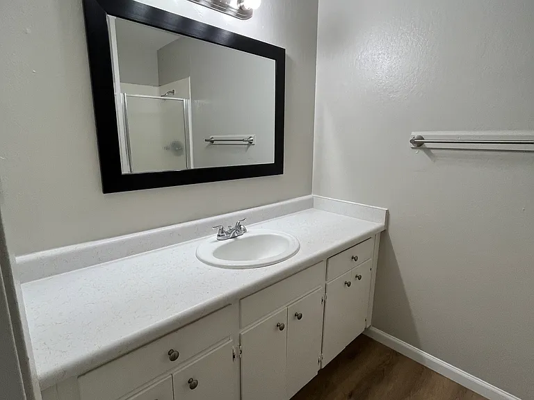 2 Carson St #C — Photo 4
