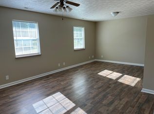 15 Becca Dr #4, Charleston, WV 25313
