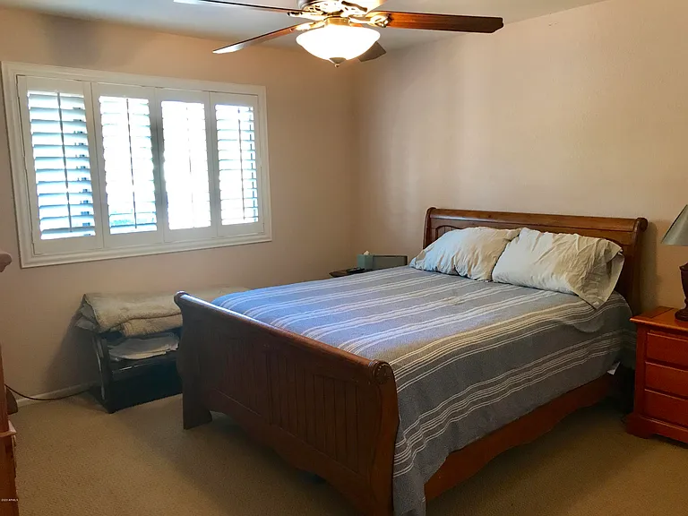 185 E Cercado Ln — Photo 27