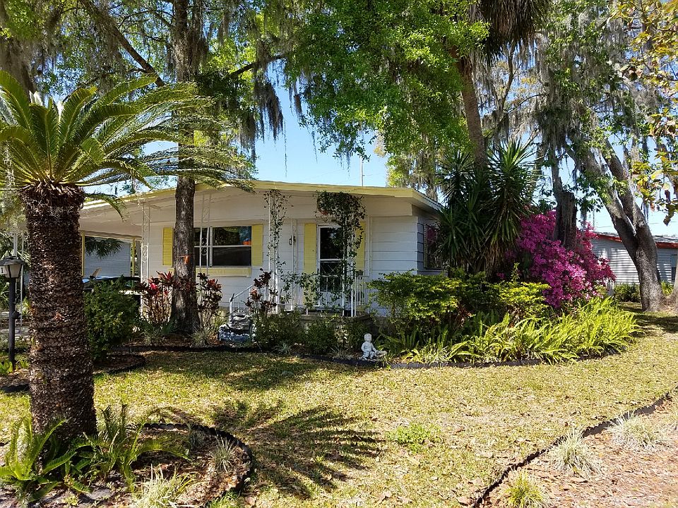 1st image of 1971 Amberwood Dr