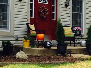 639 Dougherty Terrace Dr, Ballwin, MO 63021