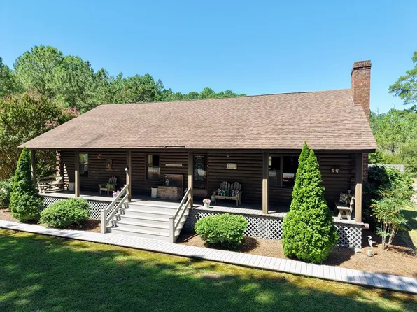 24220 E Point Rd, Onancock, VA 23417