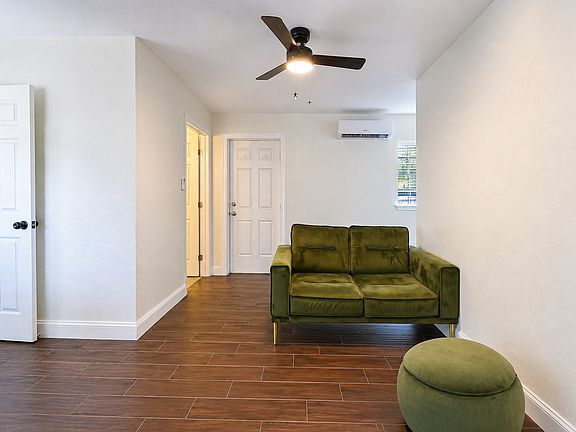 2nd image of 7413 Matchett Rd #3