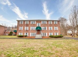 180 Tyngsboro Rd #10, North Chelmsford, MA 01863