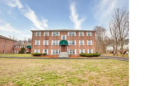 180 Tyngsboro Rd #10 Photo 1