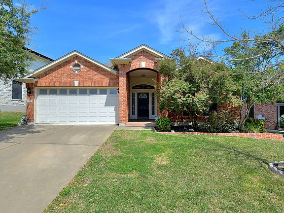 2nd image of 2912 Lynnbrook Dr