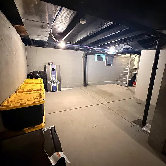 9914 Clyde Ave — Photo 14