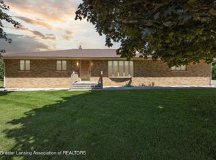 8560 Krouse Rd, Ovid, MI 48866