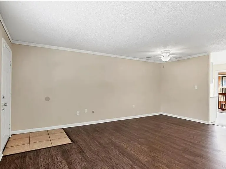 322 Oak Rose Ln #201 — Photo 4