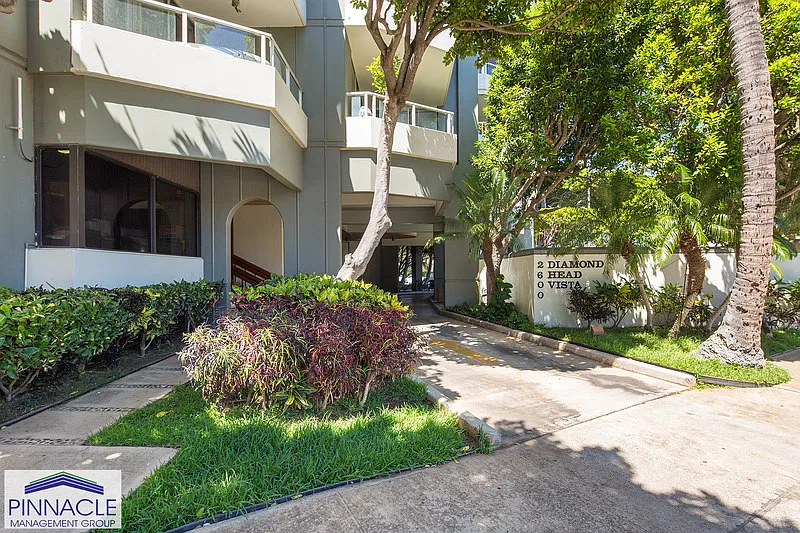 1 bed, 1.0 bath, 758 sqft, $2,700 — Photo 2