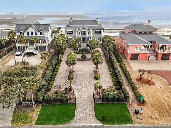 3rd image of 210 Ocean Blvd