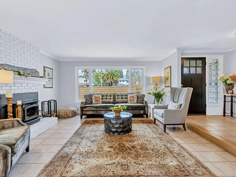 610 Harvest Ln — Photo 25