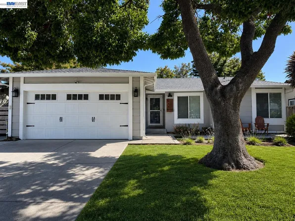 548 Silverado Cir, Fairfield, CA 94534