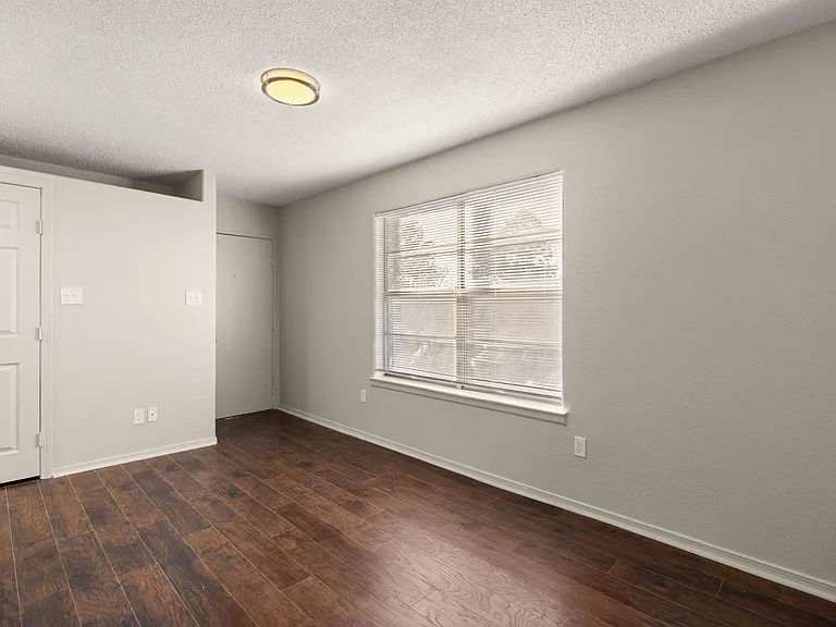 2800 Vail Ave SE #124 — Photo 6