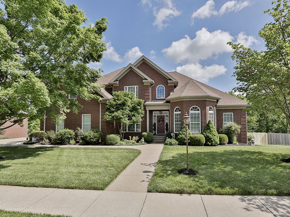 1st image of 165 Blossom Cir