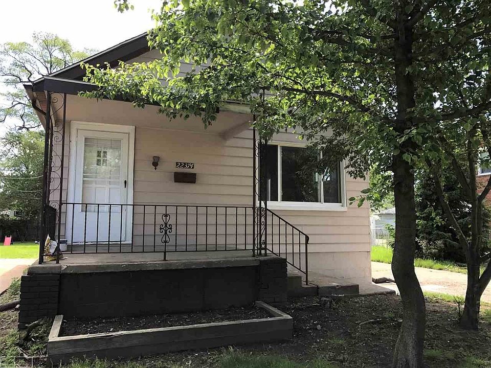 1st image of 22374 Elmwood Ave