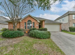 7631 Golden Thistle Ln, Cypress, TX 77433